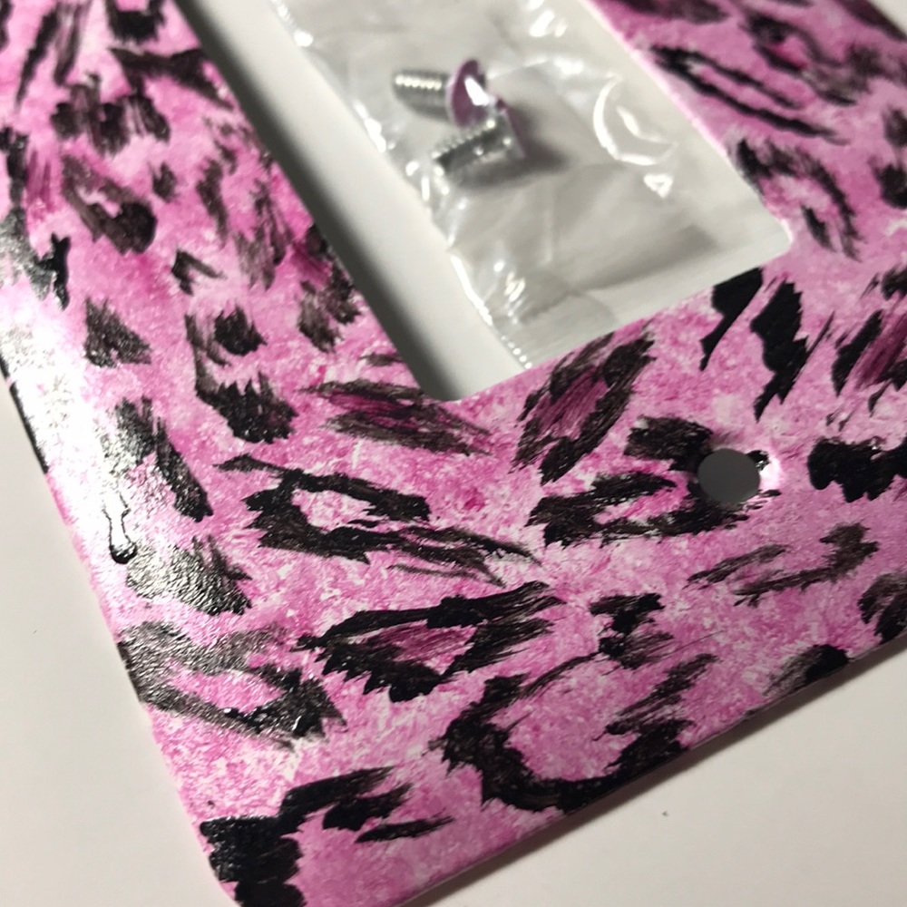 Hand Painted Rocker Switch Plate - Animal Print - Picture 7 of 7